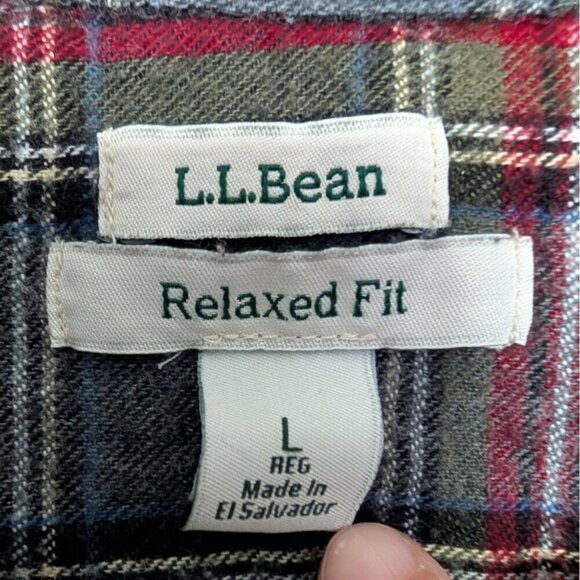 LL Bean Scotch Plaid Flannel Shirt Mens Size Large Gray Relaxed Fit Button Front - Picture 3 of 8